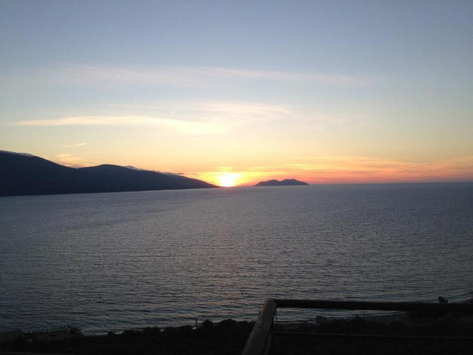 Hotel Artisti Vlorë Eksteriør bilde