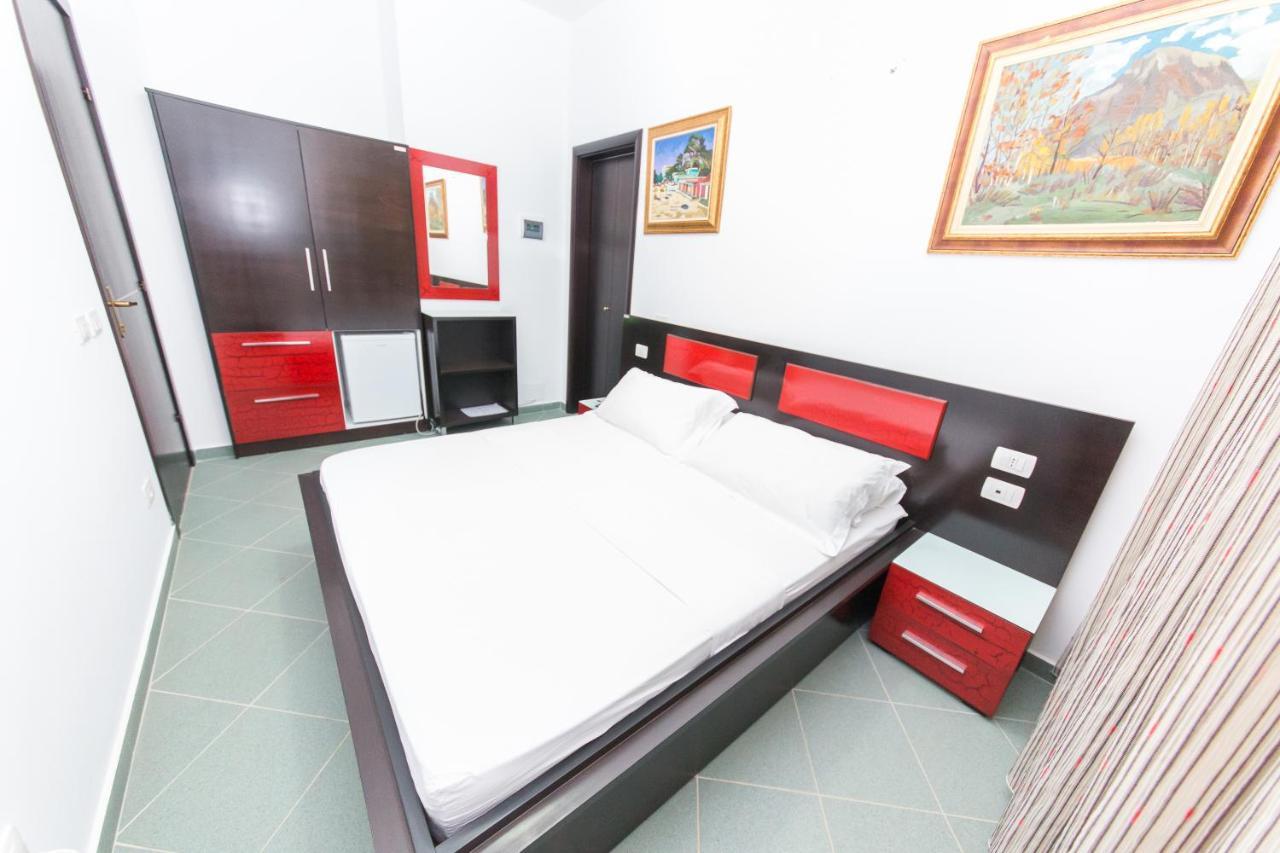Hotel Artisti Vlorë Eksteriør bilde