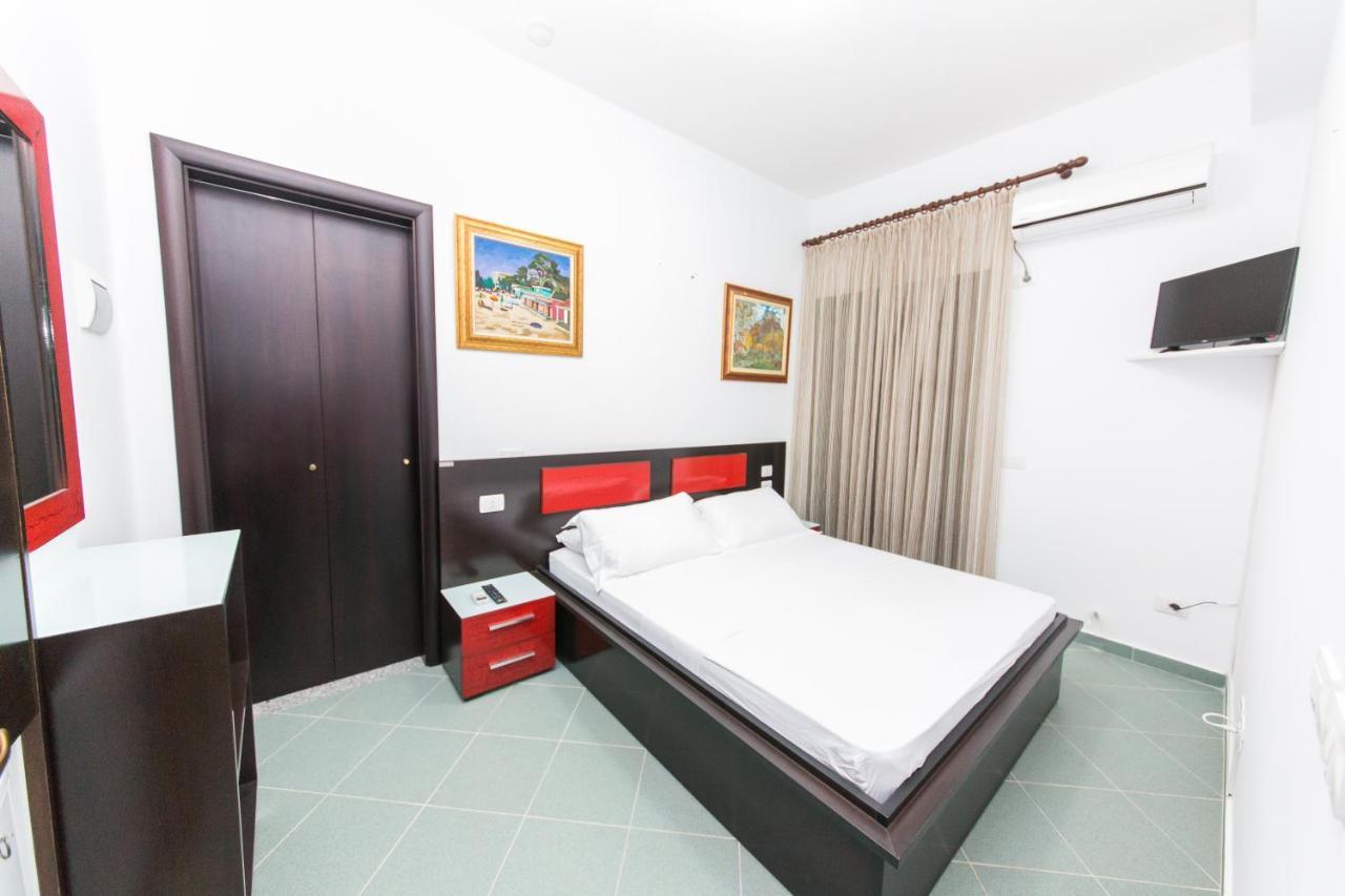 Hotel Artisti Vlorë Eksteriør bilde