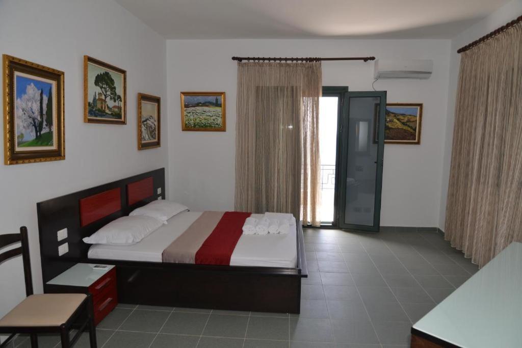 Hotel Artisti Vlorë Eksteriør bilde